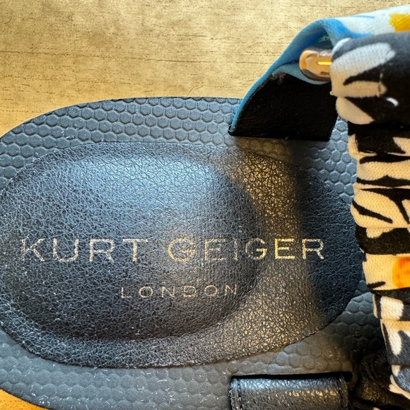 Kurt Geiger London Orion Platform Sandals - Picture 12 of 14